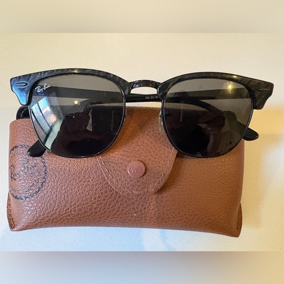 Ray-Ban clubmaster marble Classic Black Sunglasses with Brown Case - Picture 1 of 3